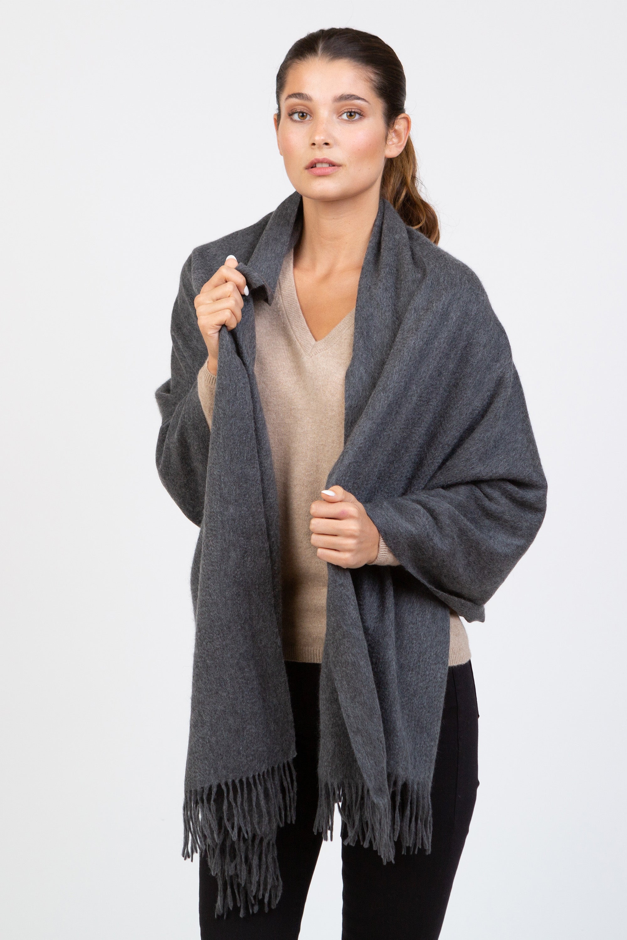 Solid Cashmere Stole - Steinway Grey