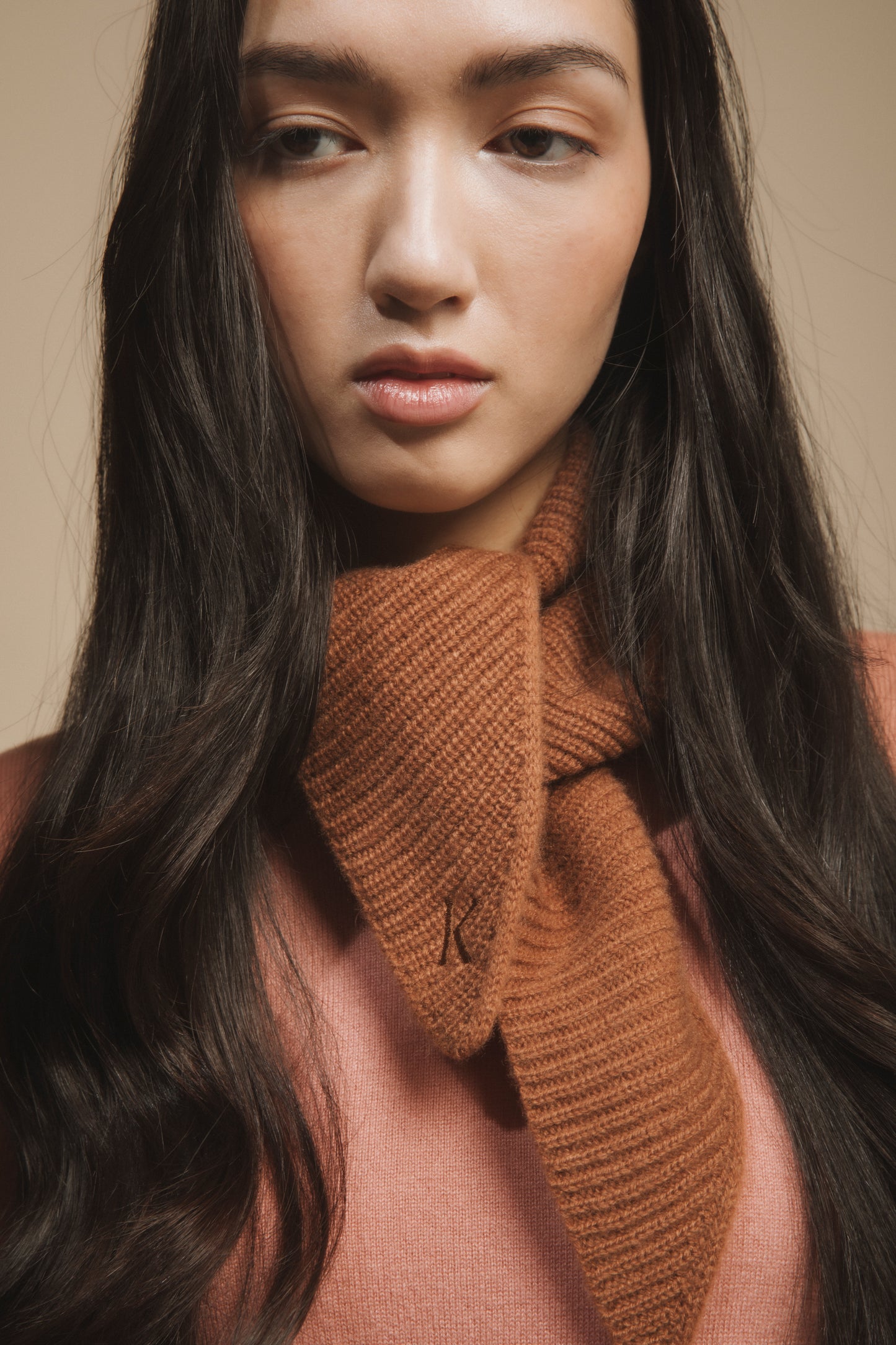 Knitted Caramel Cashmere Neck Tie