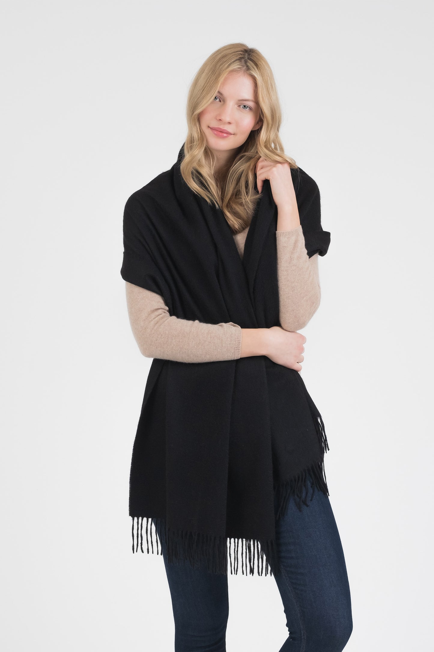 Solid Cashmere Stole - Black