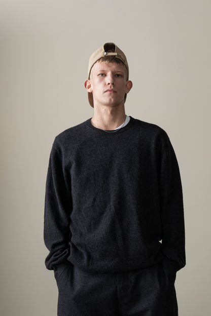 Men's Cashmere Crew Neck Jumper - Charcoal