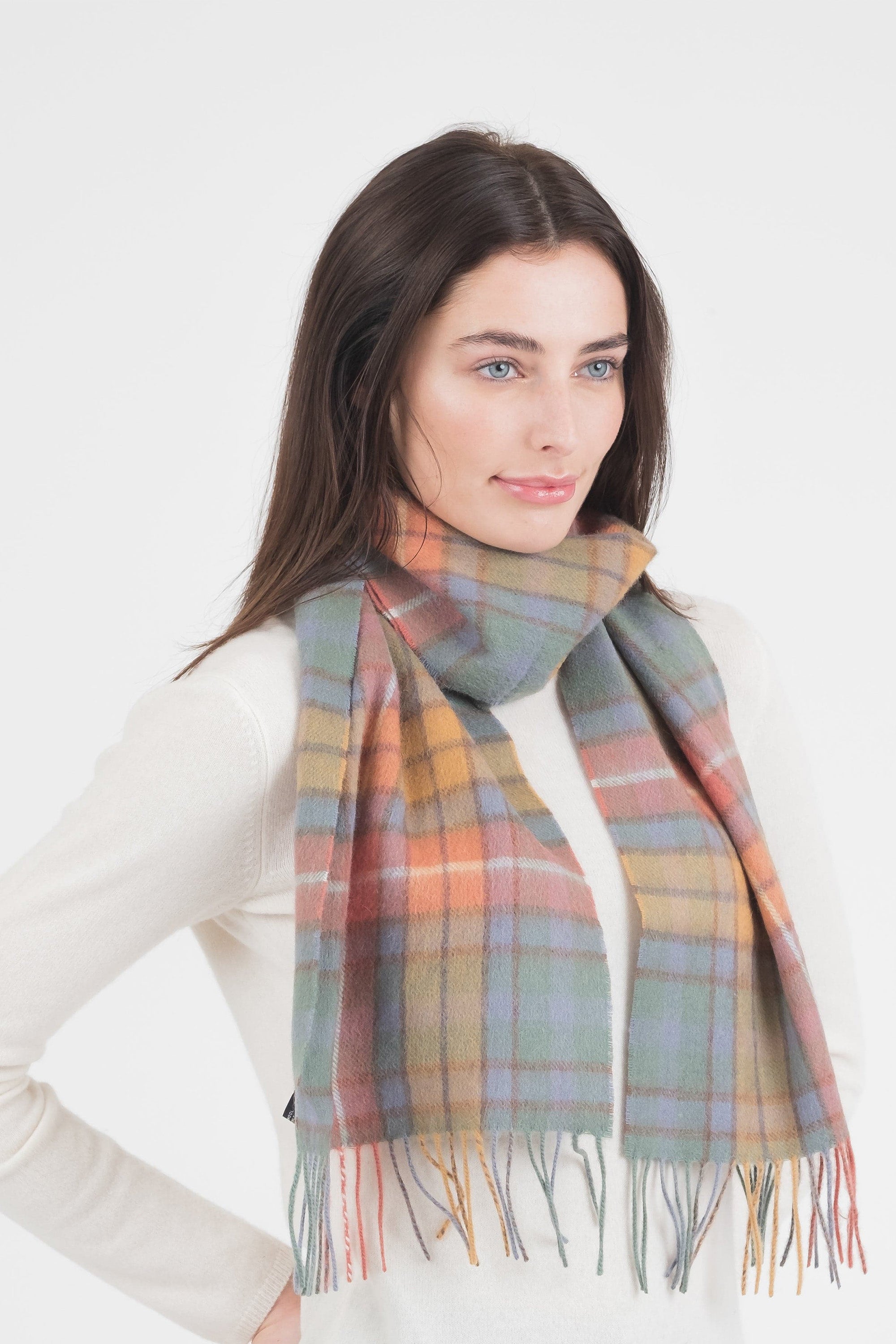 Heritage Tartan Lambswool Scarf- Antique Buchanan – Kiltane